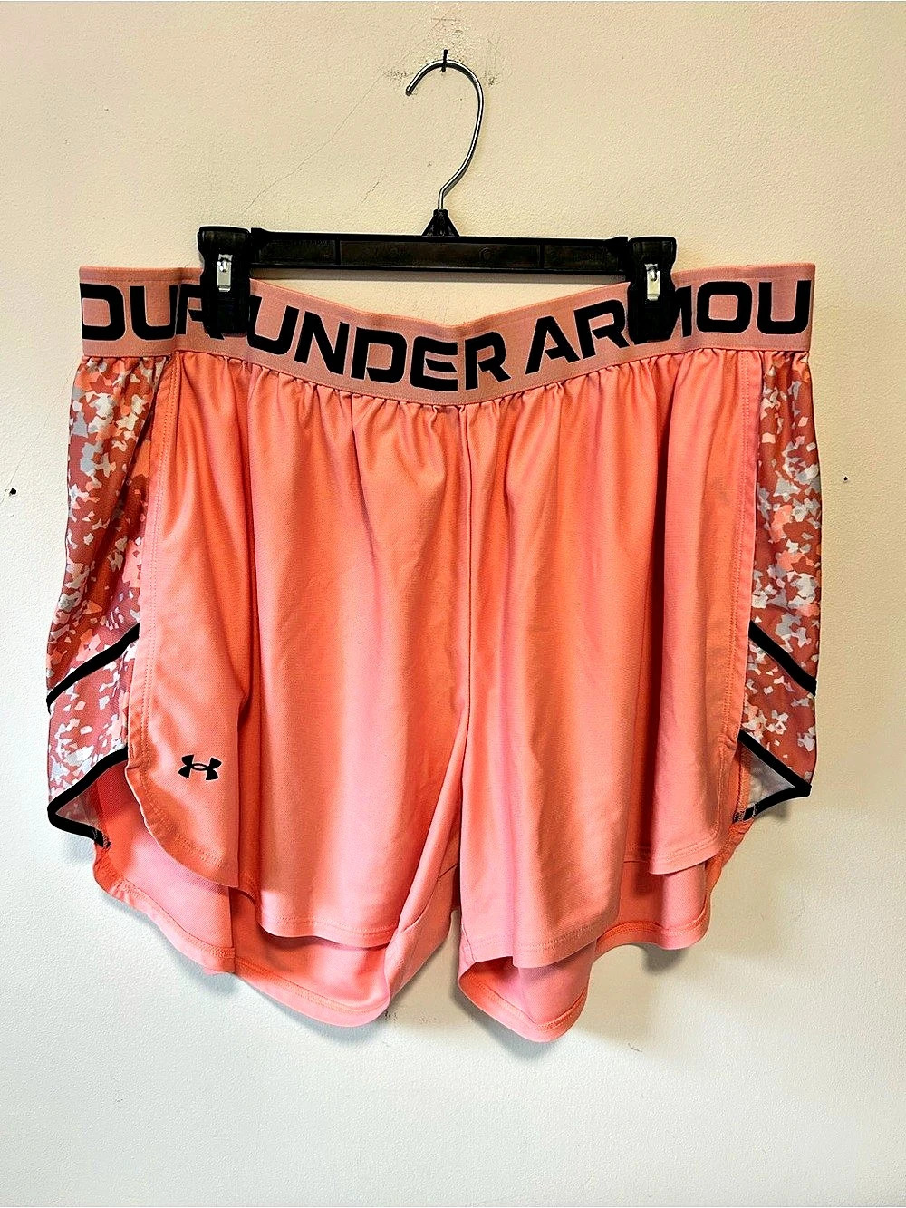Under Armour Play Up Shorts Camo Athletic Shorts Pink 3X